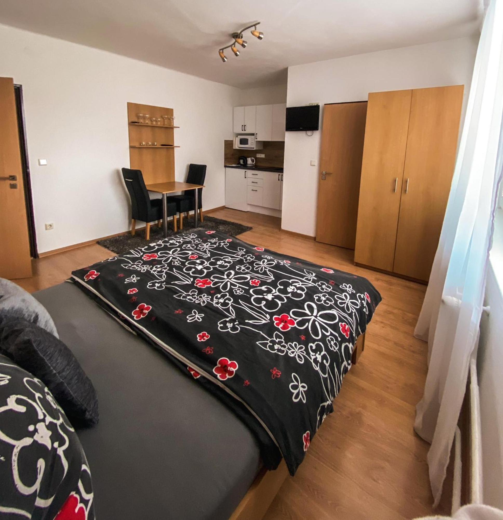 Apartmanovy Dom Adriana Zuberec Eksteriør bilde